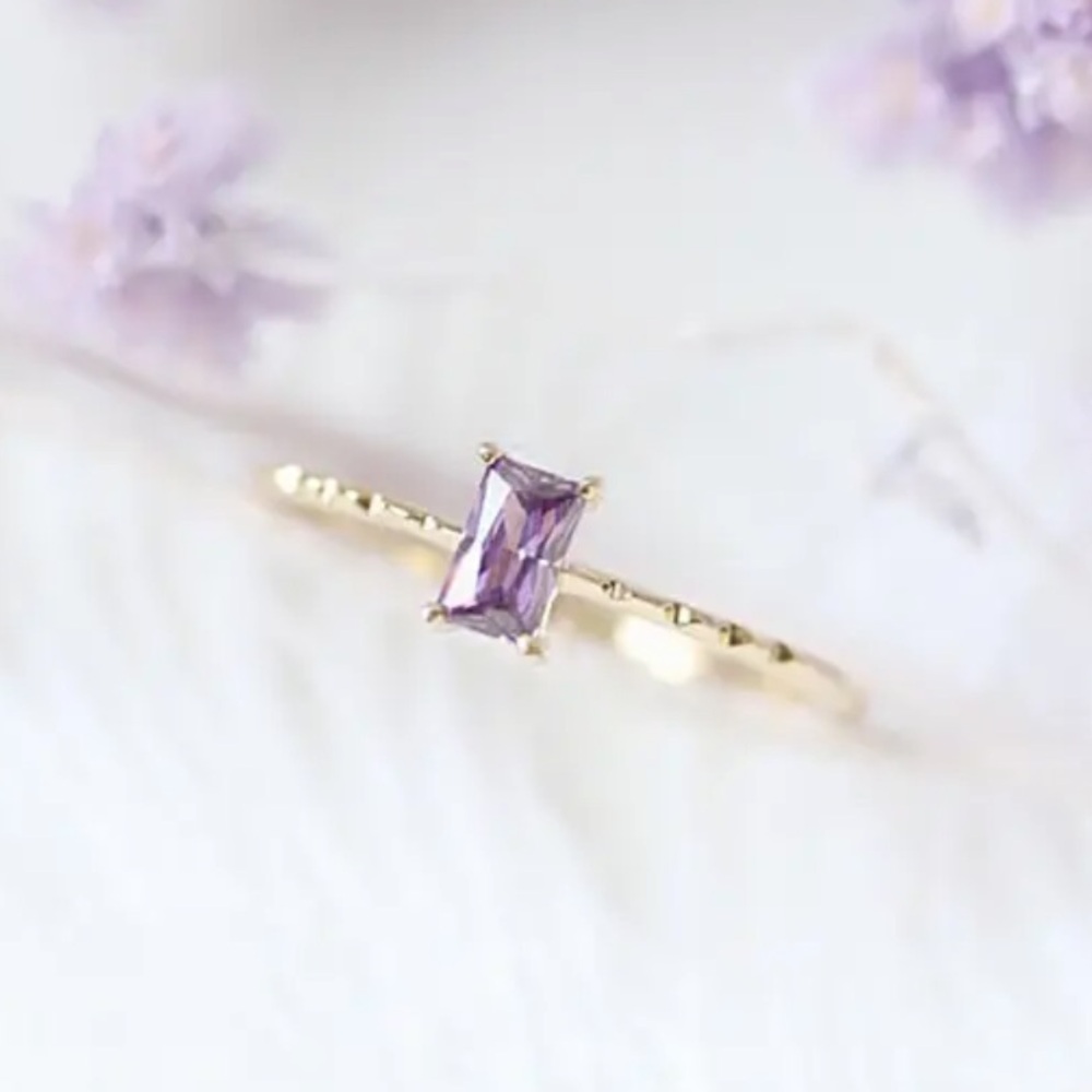 925 Silver Purple Amethyst Dainty Ring - Picture 3 of 7